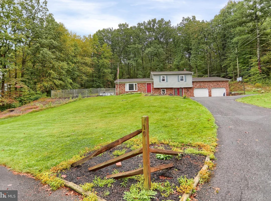 10 BIRCH DRIVE, THOMPSONTOWN, PA 17094 House for Sale