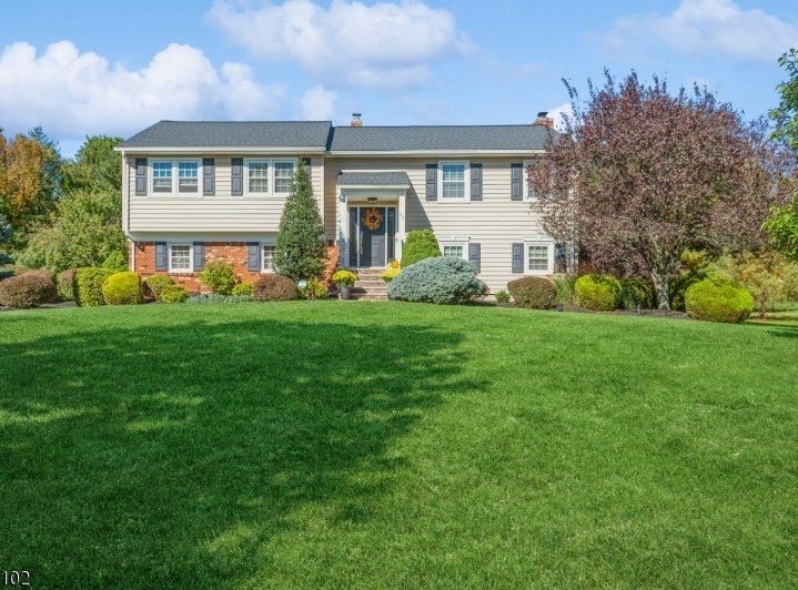 15 Piney Woods Dr, Hillsborough Twp., NJ 088441212 House for Sale