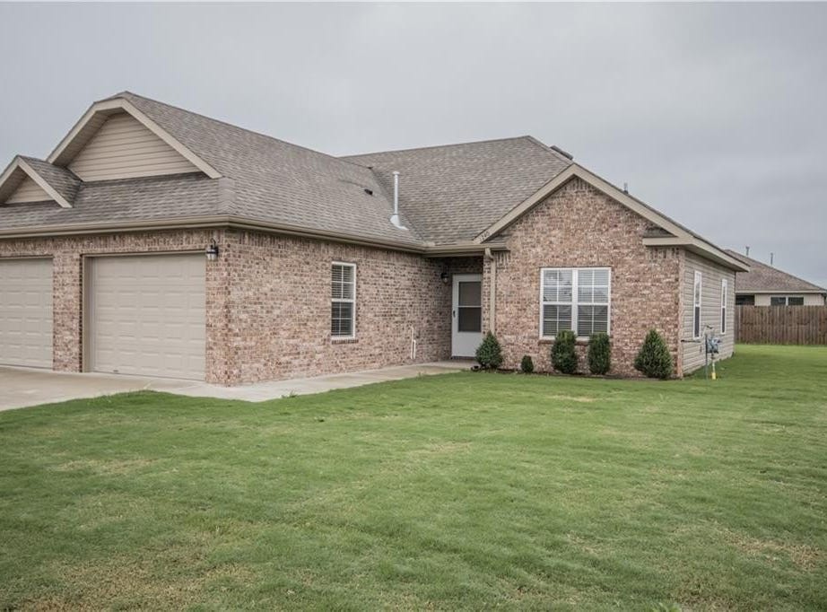 1240 Marigold, Centerton, AR 72719 House for Rent