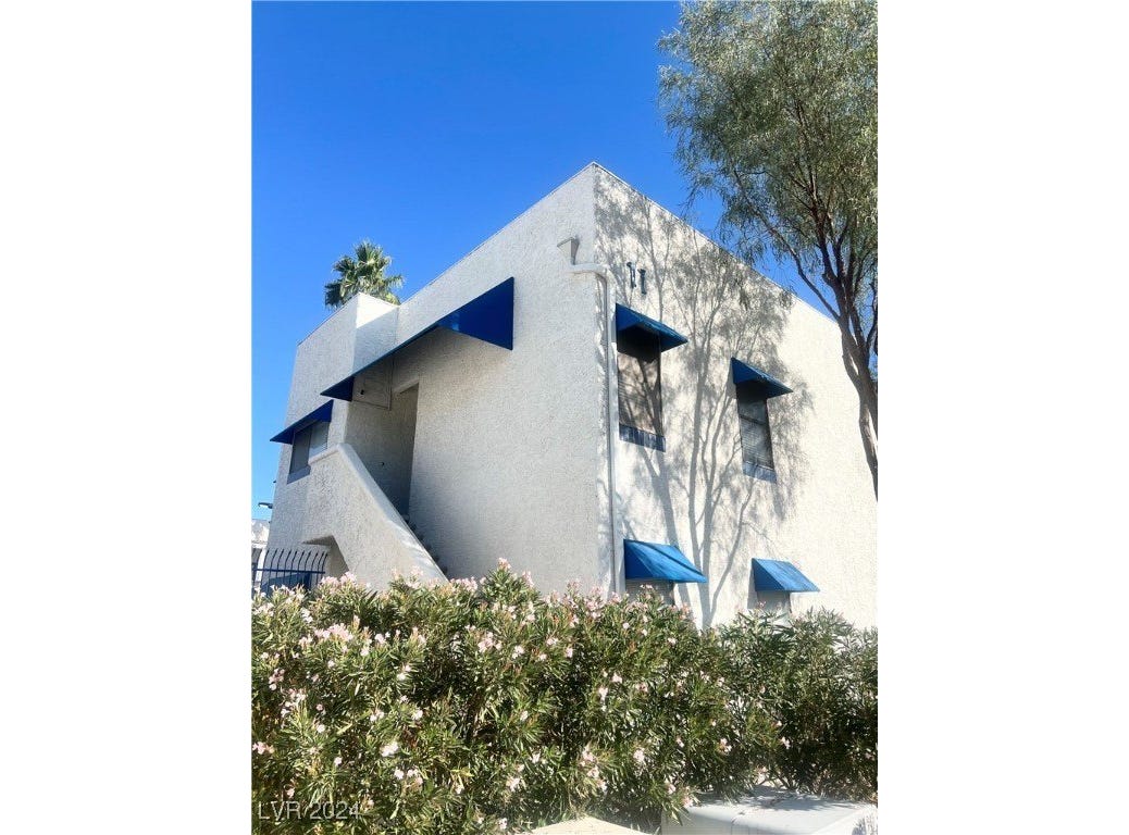 2655 Red Rock Street, Apt 101, Las Vegas, NV 89146 Apartment for Rent