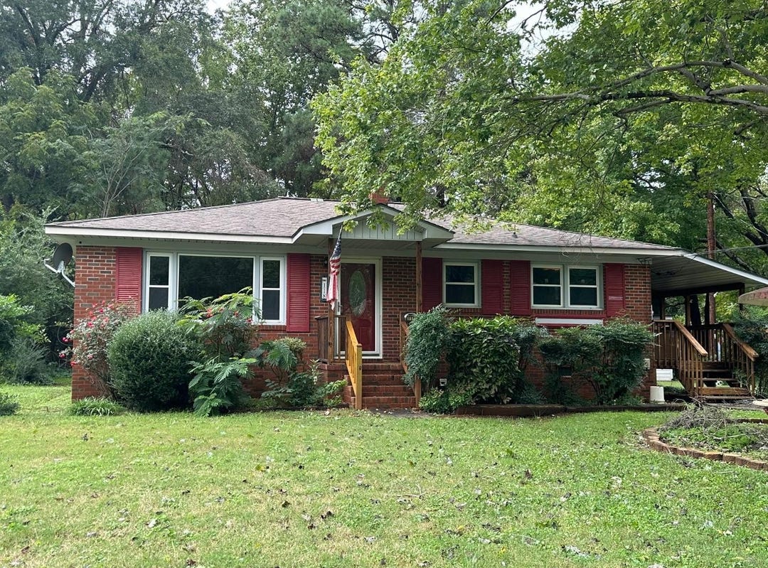 118 N Oak Street, Efland, NC 27243 House for Rent