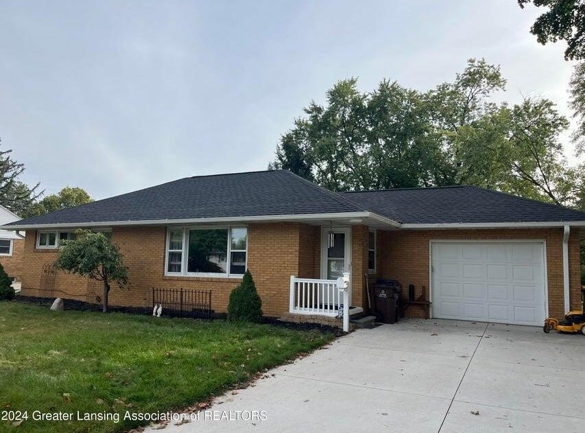 226 Grape Street, Portland, MI 48875 House for Sale