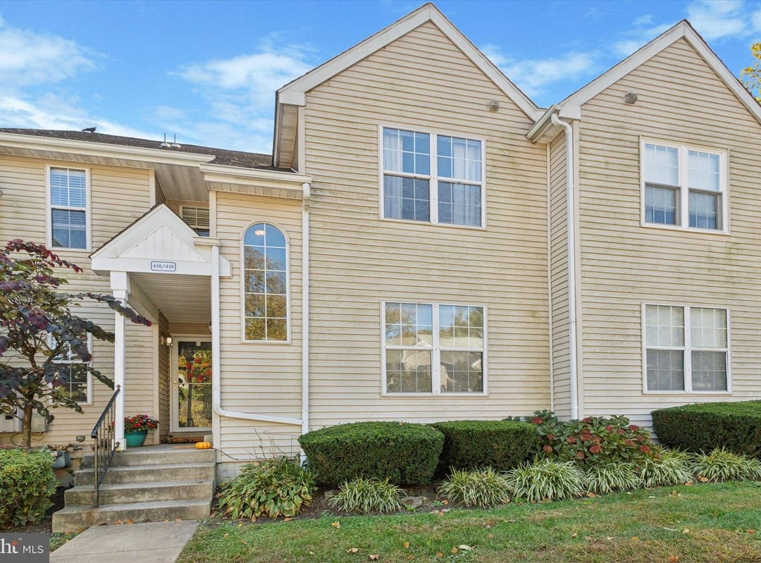 439 DERRY DRIVE, Apt 439, ASTON, PA 19014 Apartment for Sale