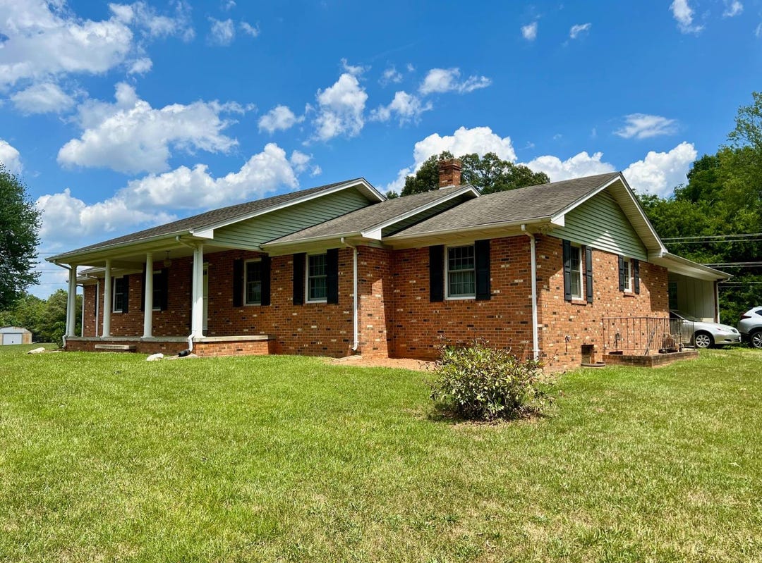 4042 Jacks Shop Road, Rochelle, VA 22738 House for Sale