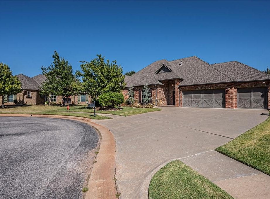 16212 James Thomas Court, Edmond, OK 73013 House for Sale realestate