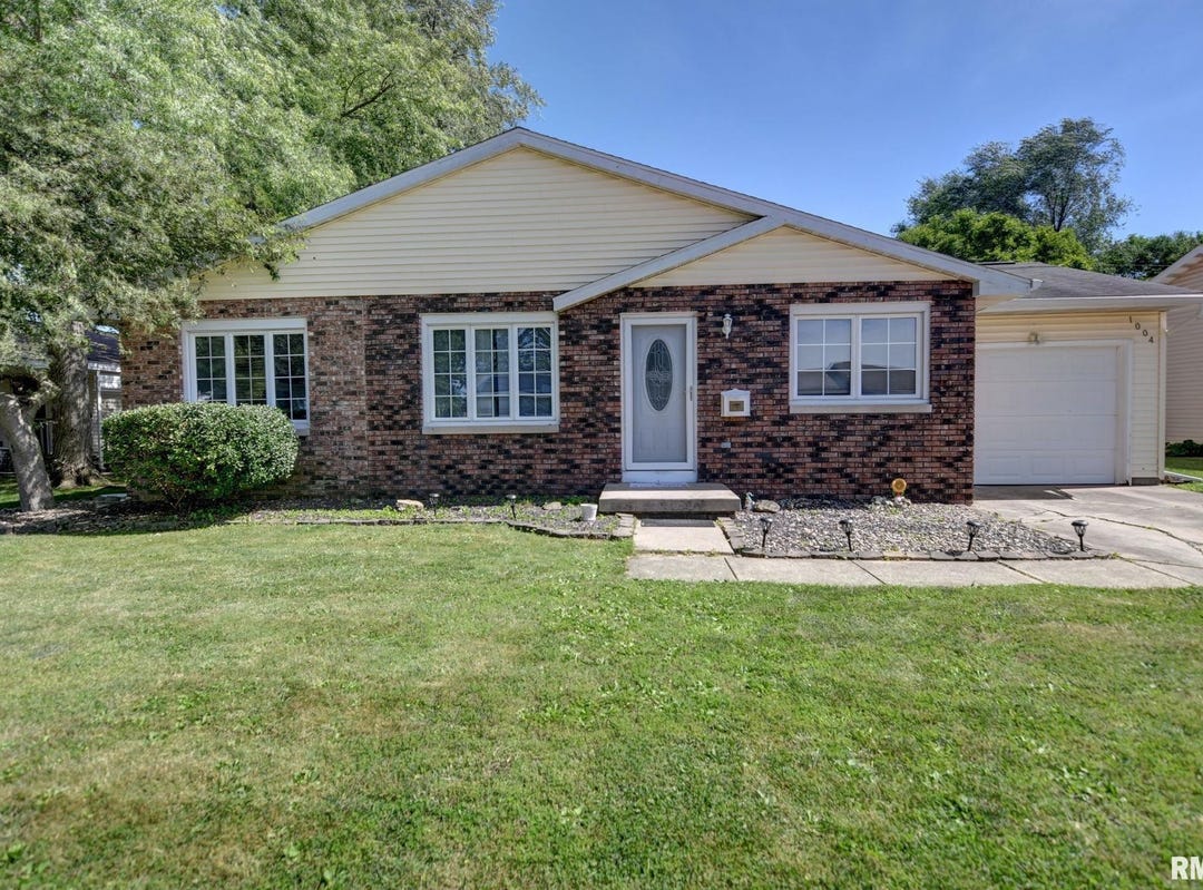 1004 Heights Avenue, Taylorville, IL 62568 House for Sale realestate