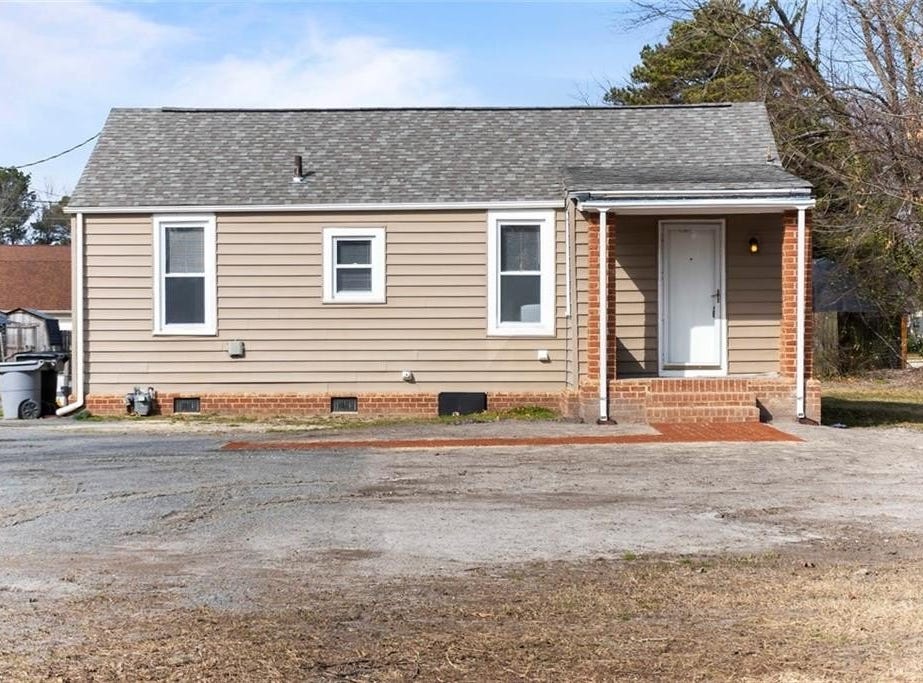 1268 Old Buckroe Road, Hampton, VA 23663 House for Rent