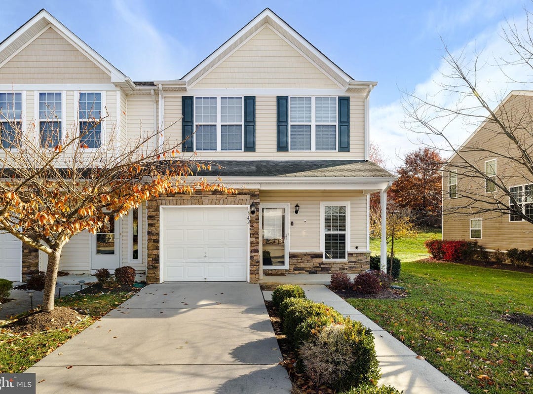 42 RAN RUE DRIVE, MARTINSBURG, WV 25403 Townhouse for Sale realestate