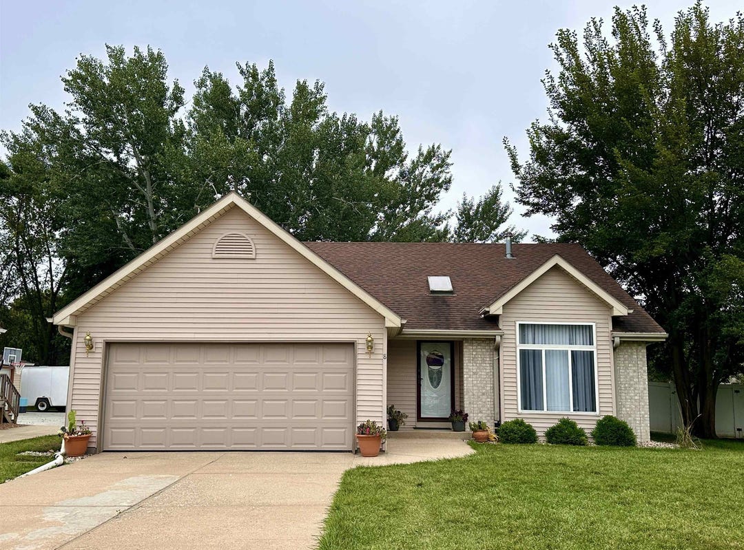 8 Martha Street, McCook Lake, SD 57049 House for Sale