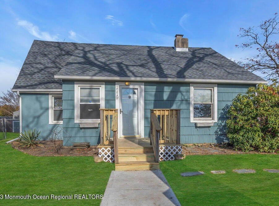 1119 Northstream Parkway, Point Pleasant, NJ 08742 House for Sale