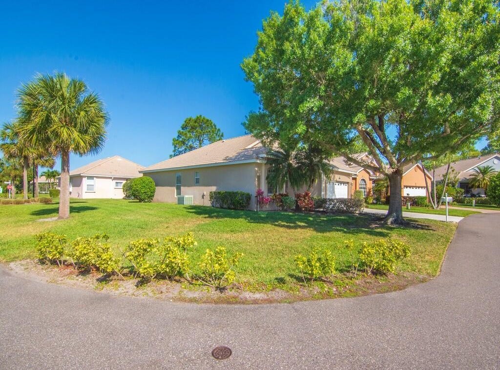 830 NW Sorrento Lane, Port Saint Lucie, FL 34986 House for Sale
