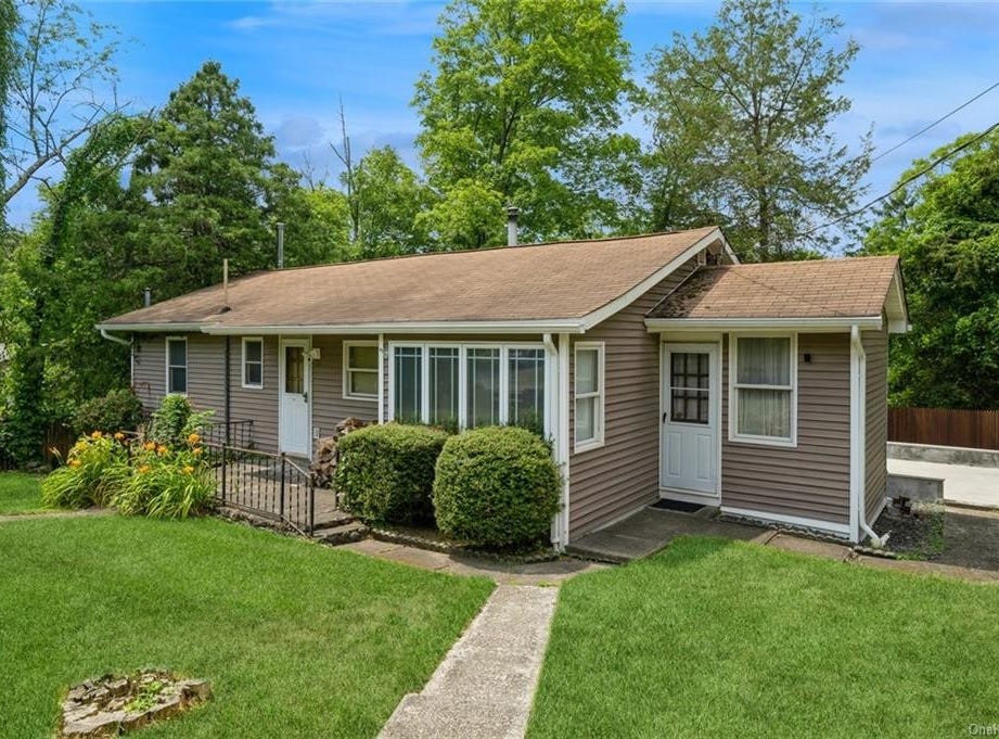 14 Claremont Trail, Monroe, NY 10950 House for Sale