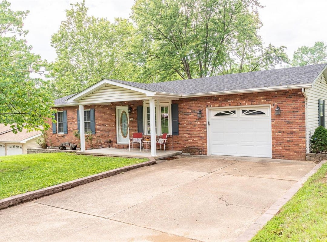 1703 Melanie Lane, Washington, MO 63090 House for Sale