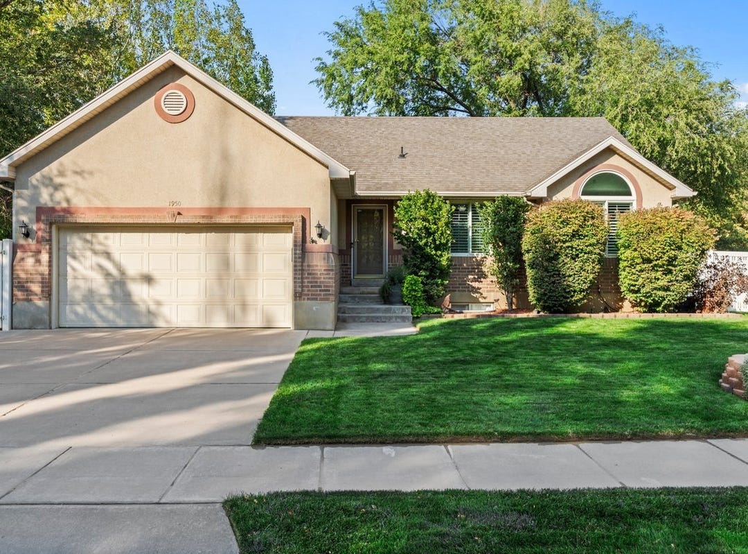 1950 E 7550 S, South er, UT 84405 House for Sale
