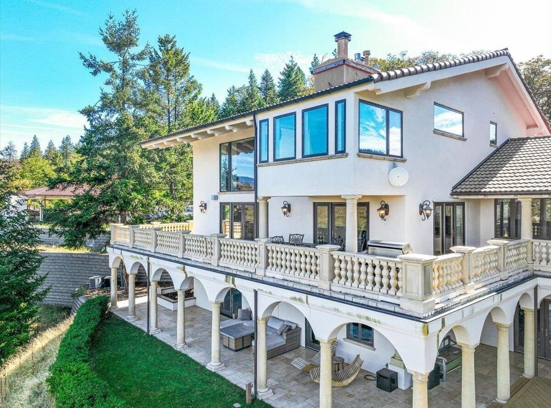 3721 Old Highway 99, Ashland, OR 97520 House for Sale