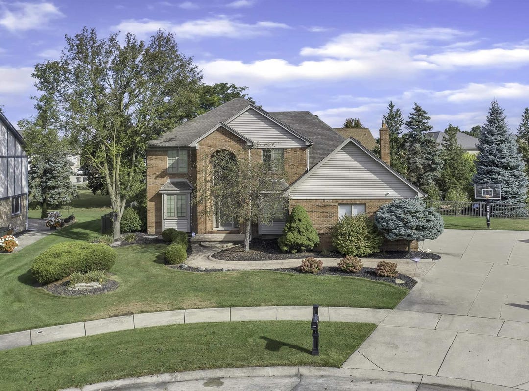 46240 Winston, Shelby Twp, MI 48315 House for Sale