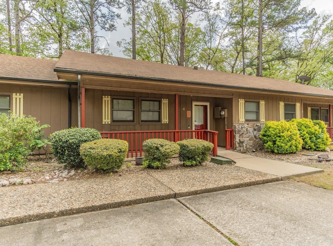 Hot Spring Place 4 Macotera Place, Hot Springs Village, AR 71909 Townhouse for Sale ...