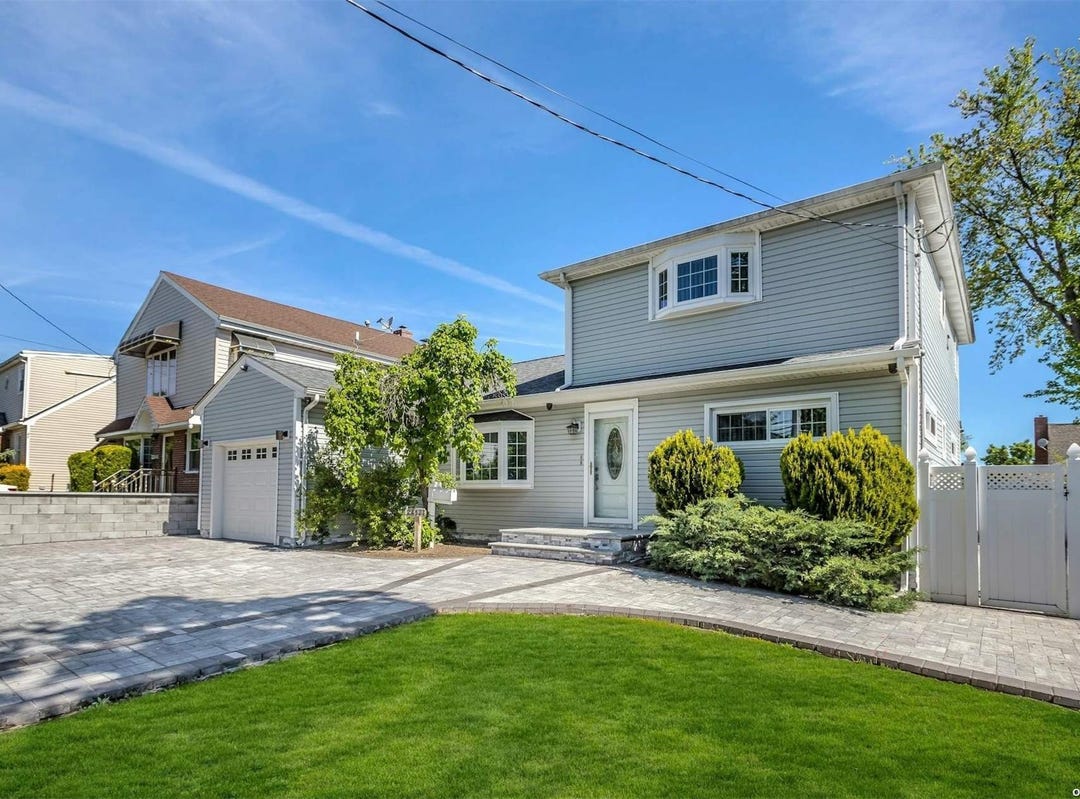 24521 134th Avenue, Rosedale, NY 11422 House for Sale