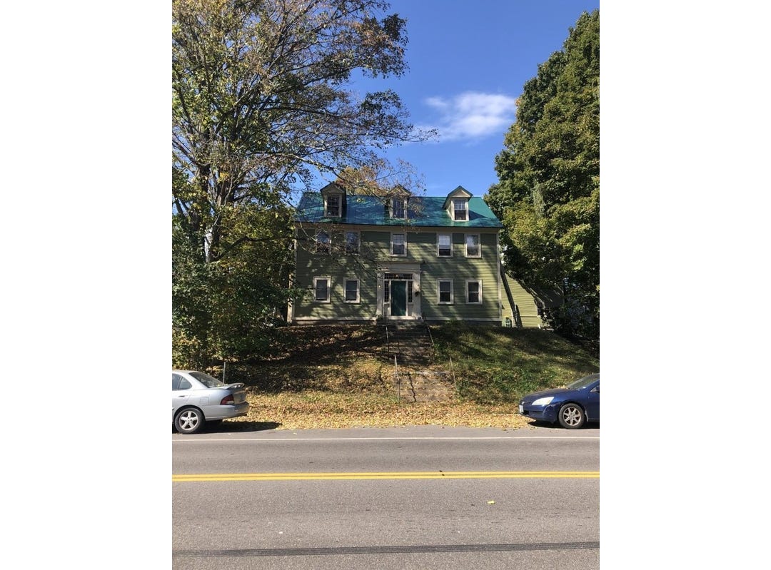 14 Exeter Street, Newmarket, NH 03857 Apartment for Rent realestate