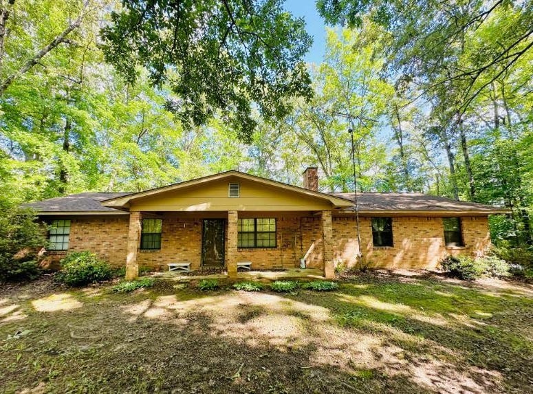 1059A RD 1498, Tupelo, MS 38804 House for Sale