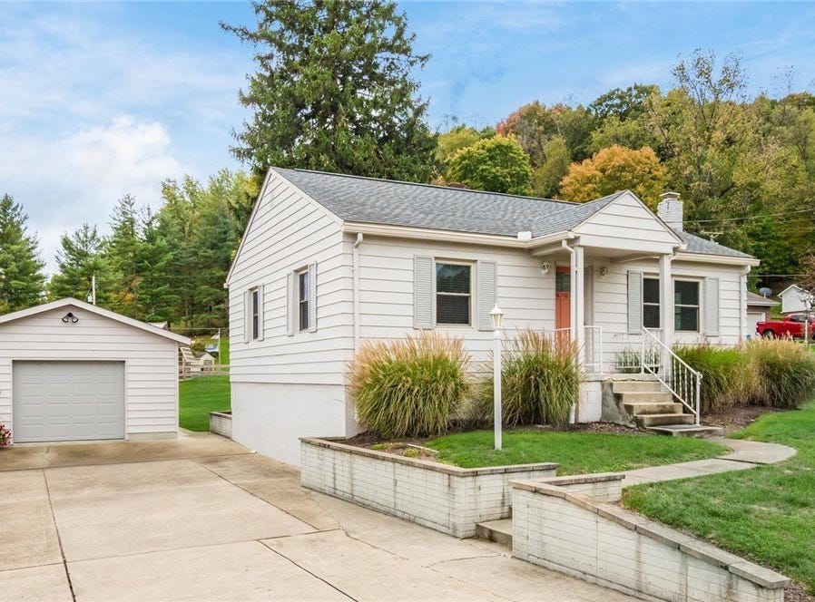 44 W 10th Street, Dresden, OH 43821 House for Sale