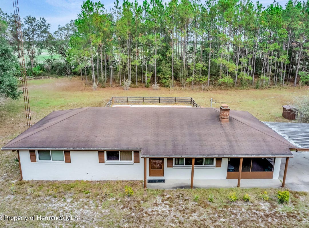 7393 CR 353 NE, Old Town, FL 32680 House for Sale