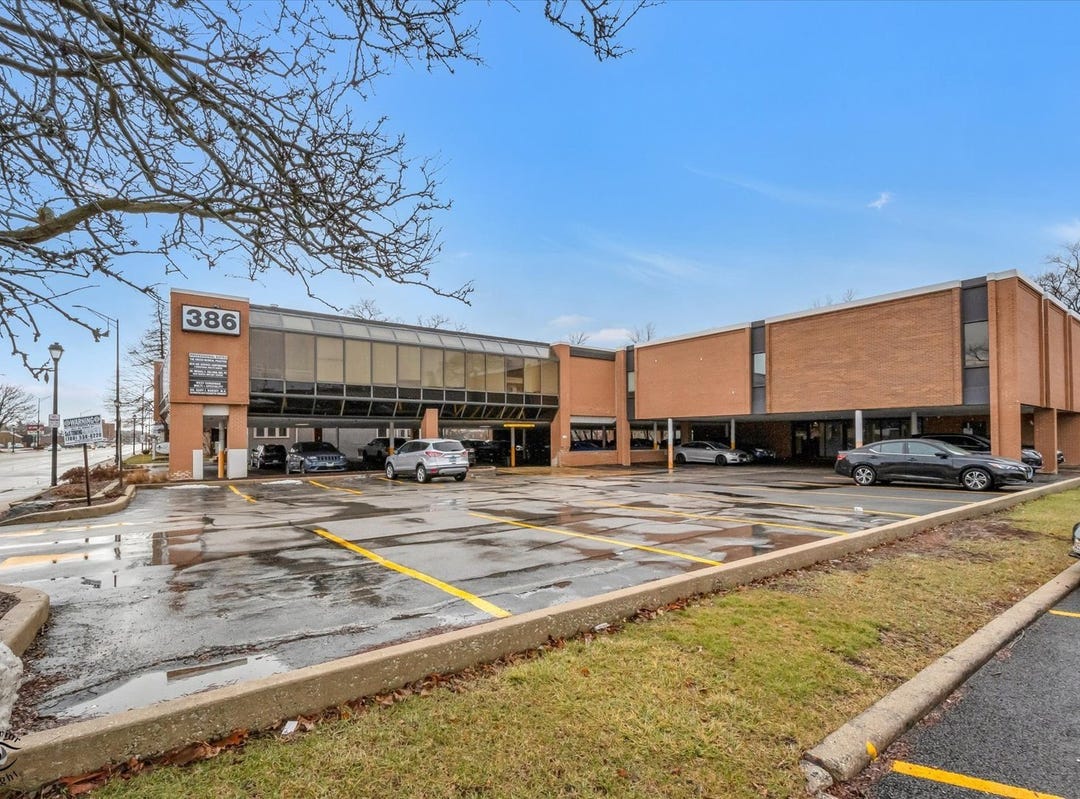 386 N York Street, Apt 210, Elmhurst, IL 60126 Other for Rent