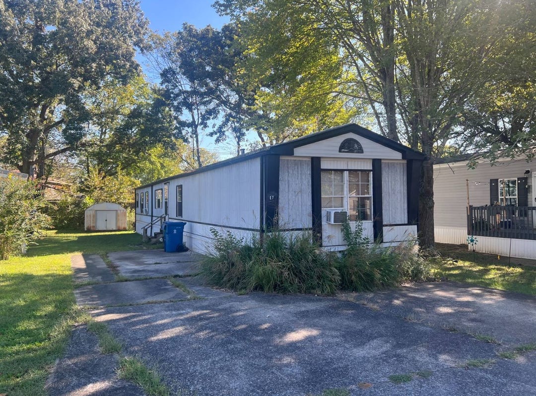 1500 Coach Estates, Apt E7, Murray, KY 42071 House for Sale