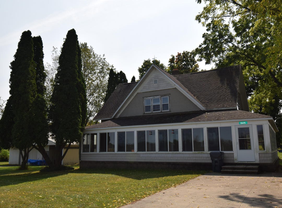 55475 60th Avenue, Lawrence, MI 49064 House for Sale