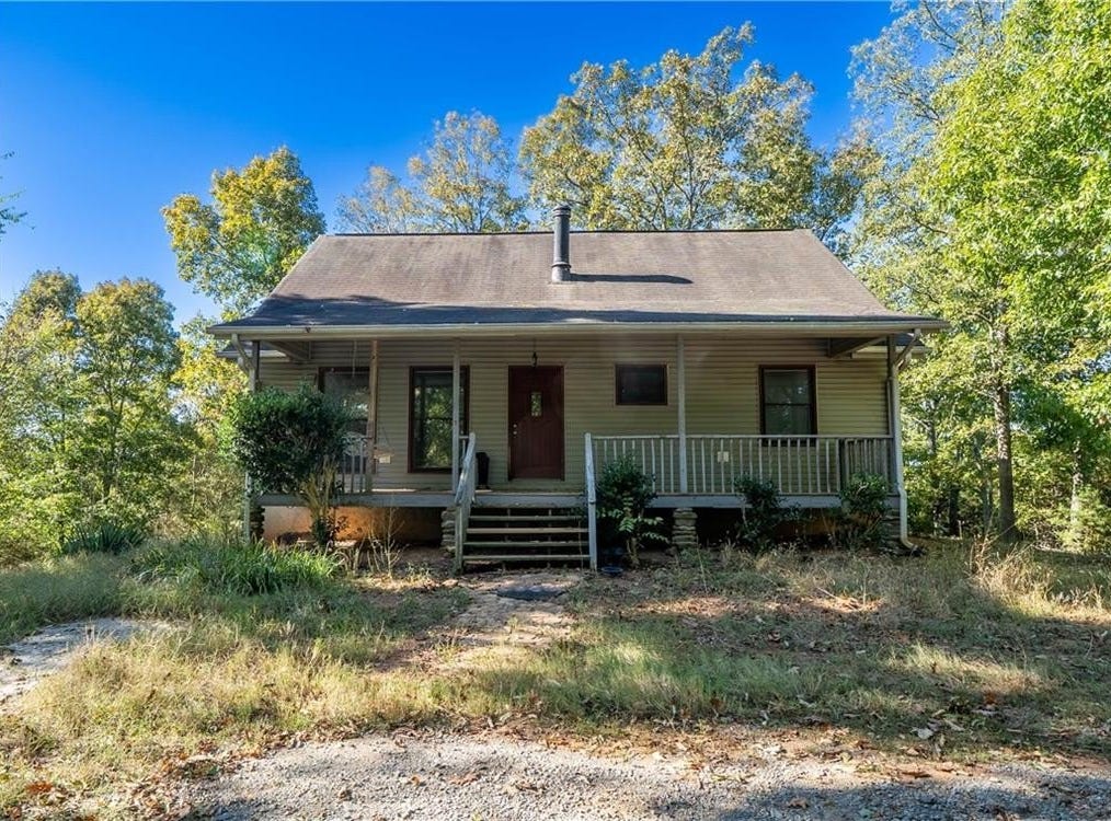 Loop Hunters 137 Brown Loop NW, Cartersville, GA 30121 House for Sale - realestate ...