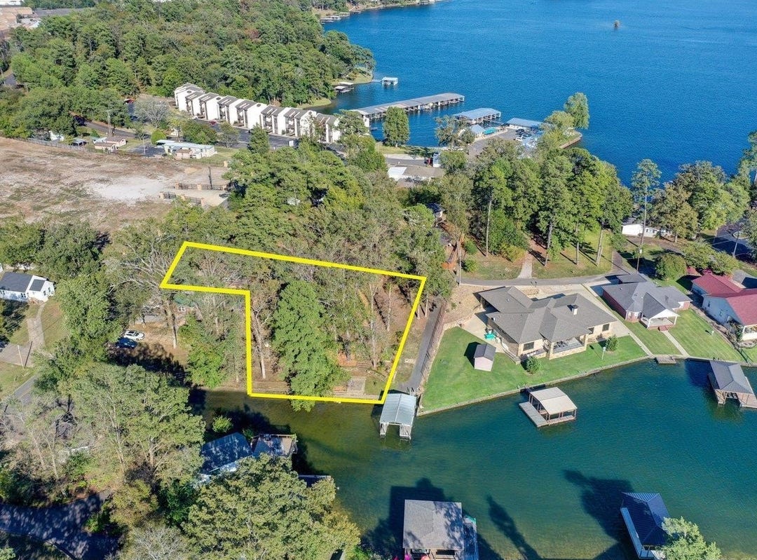 102 A&B / 108 Cedar Point Road, Hot Springs, AR 71913 Townhouse for