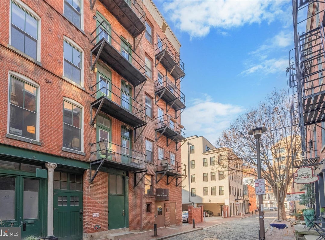 222 CHURCH STREET, Apt 3F, PHILADELPHIA, PA 19106 Apartment for Rent