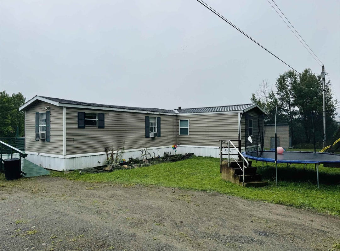 1096 Duck Pond Road, Barton, VT 05822 House for Sale