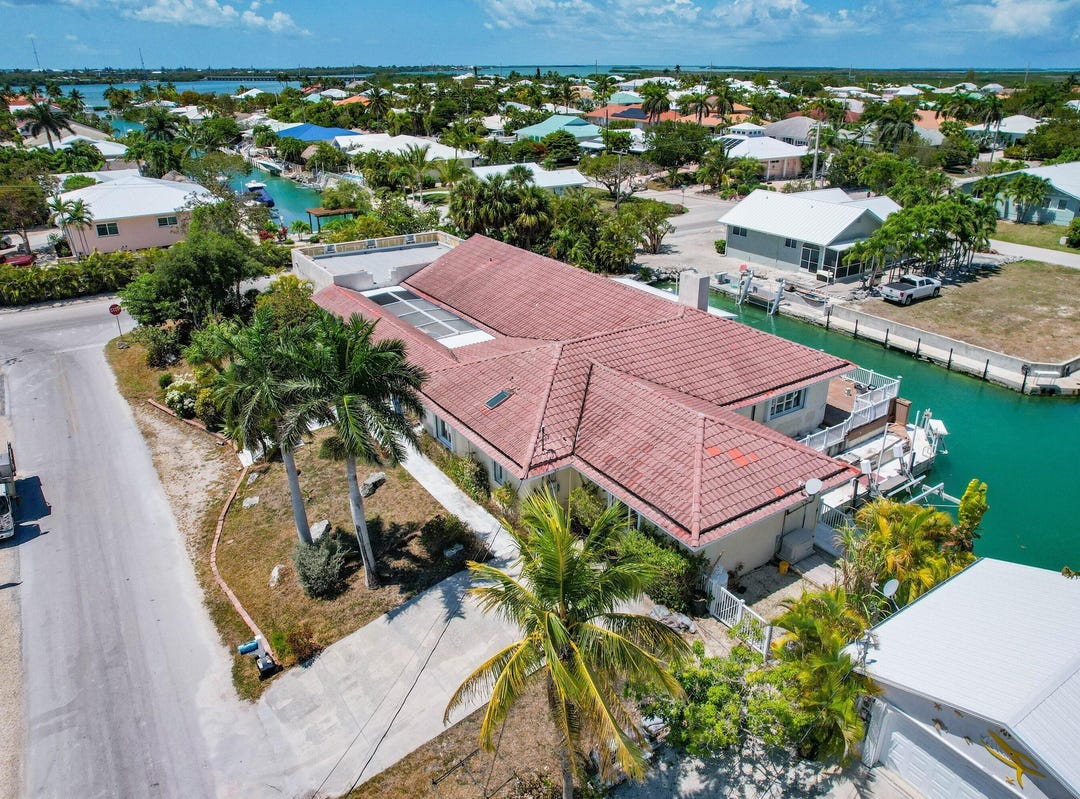 21025 Hamilton Avenue, Cudjoe Key, FL 33042 House for Sale realestate