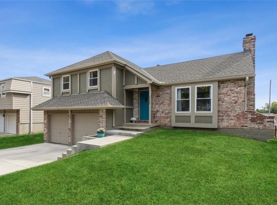 5423 Crest Drive, Kansas City, KS 66106 House for Sale