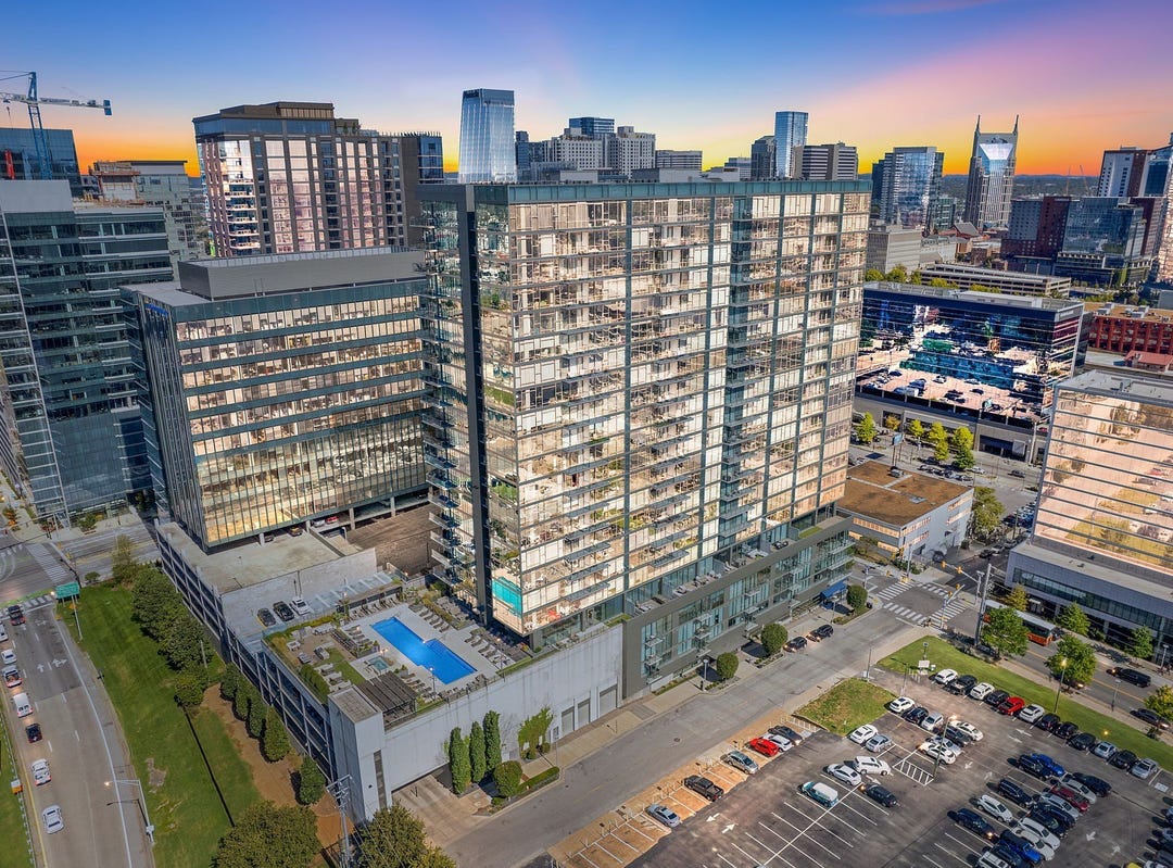 1212 Laurel St 1602, Nashville, TN 37203 Apartment for Sale