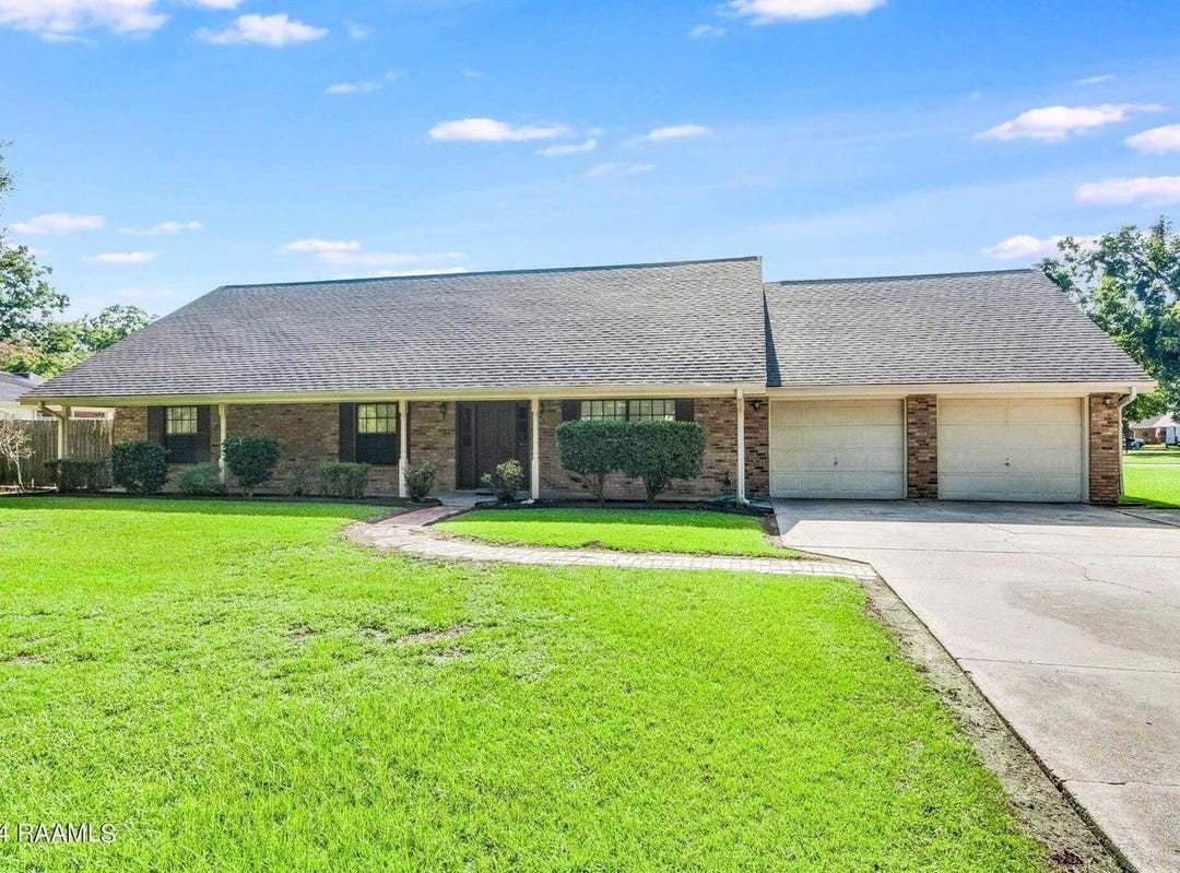 303 Kilbourne Circle, Carencro, LA 70520 House for Sale