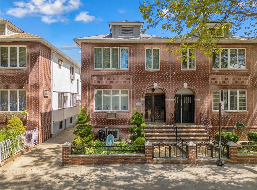 1641 Dahill Road, Brooklyn, NY 11223 Townhouse for Sale