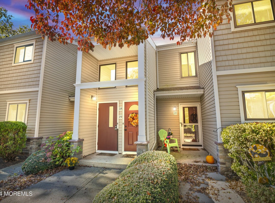 19 Carol Court, Tinton Falls, NJ 07724 Apartment for Sale realestate