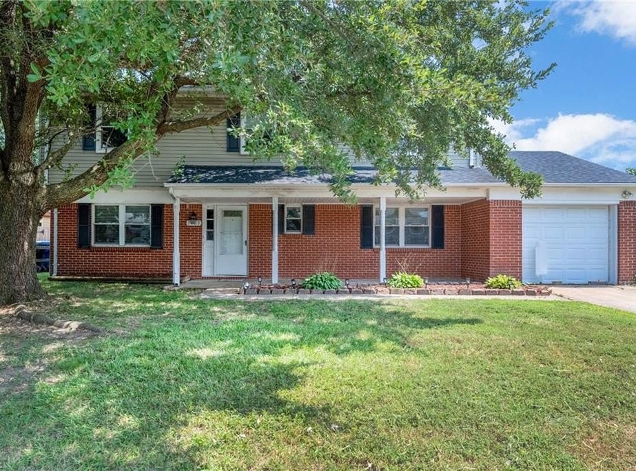 1409 Peartree Arch, Virginia Beach, VA 23453 House for Sale