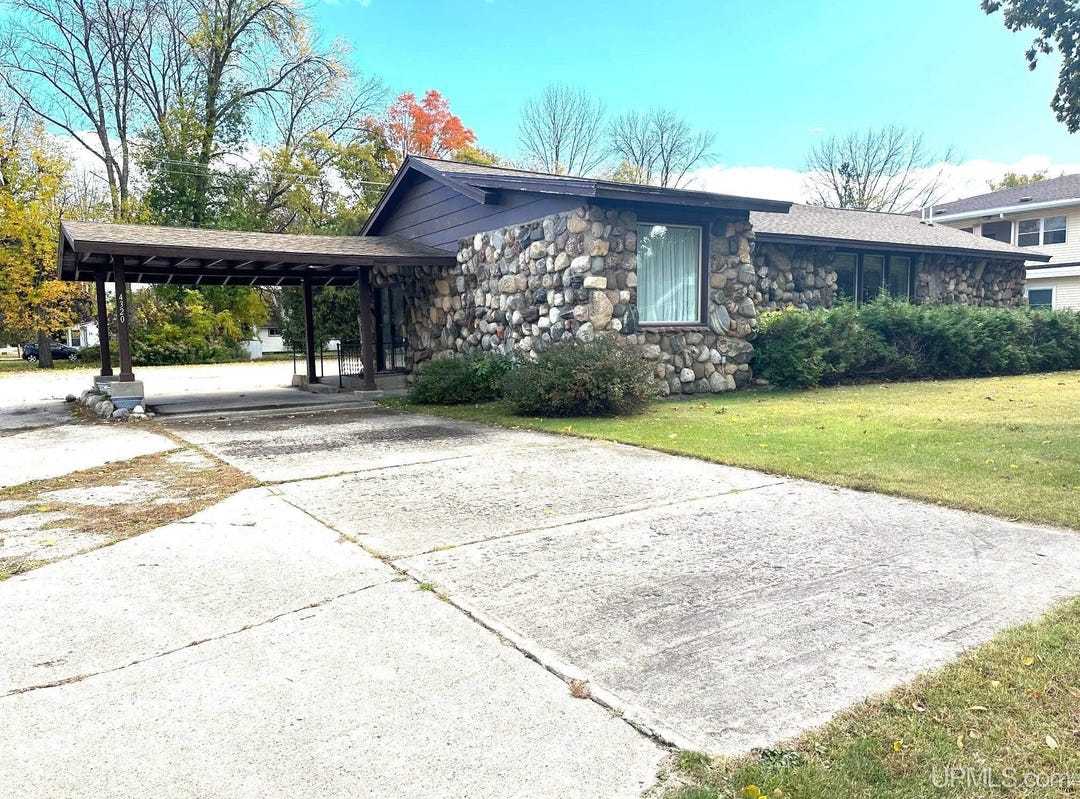 4320 10th, Menominee, MI 49858 Other for Sale