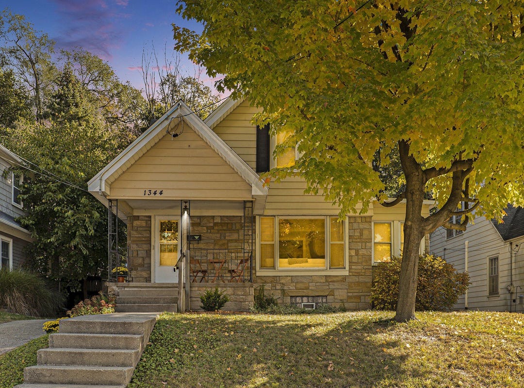 1344 Underwood Avenue SE, Grand Rapids, MI 49506 House for Sale