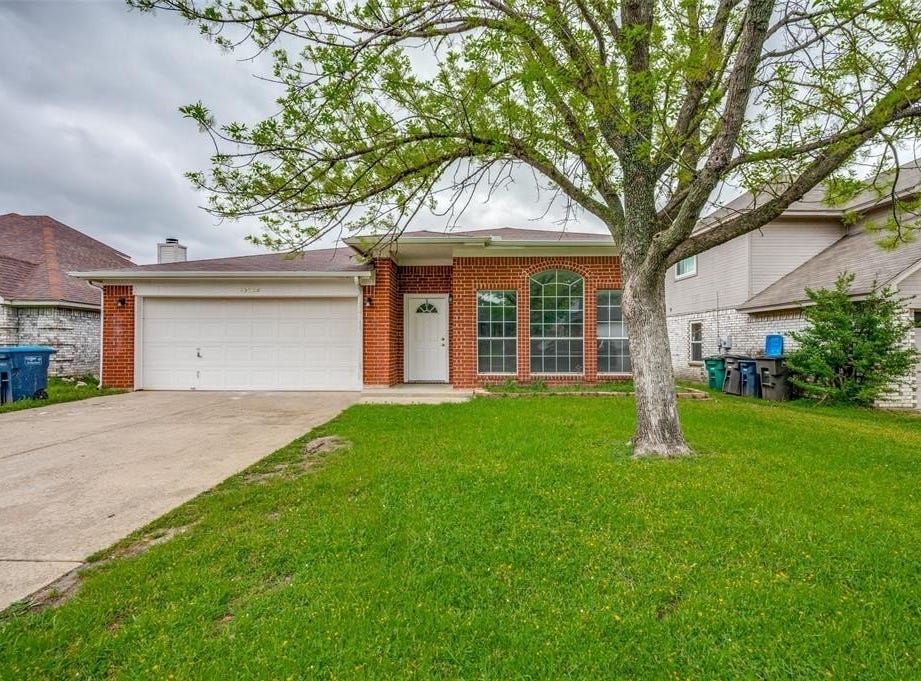 10264 Sunset View Drive, Fort Worth, TX 76108 House for Rent