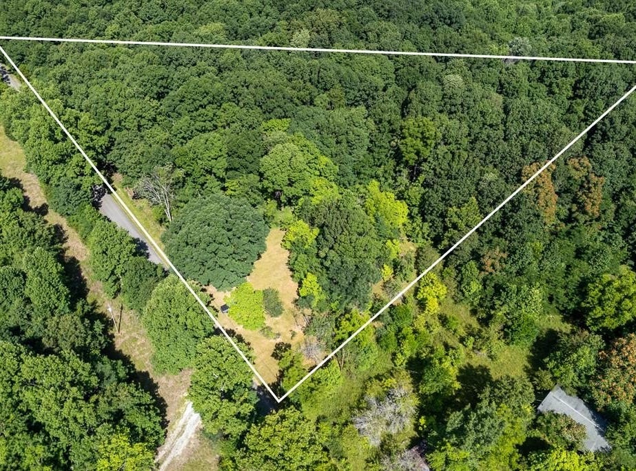 739 Stony Point Mtn Rd, DOYLE, TN 38559 Land for Sale