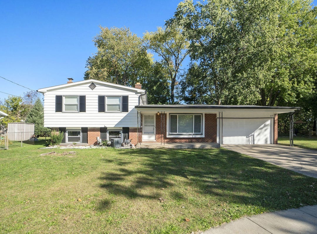 6435 Avon Street, Portage, MI 49024 House for Sale