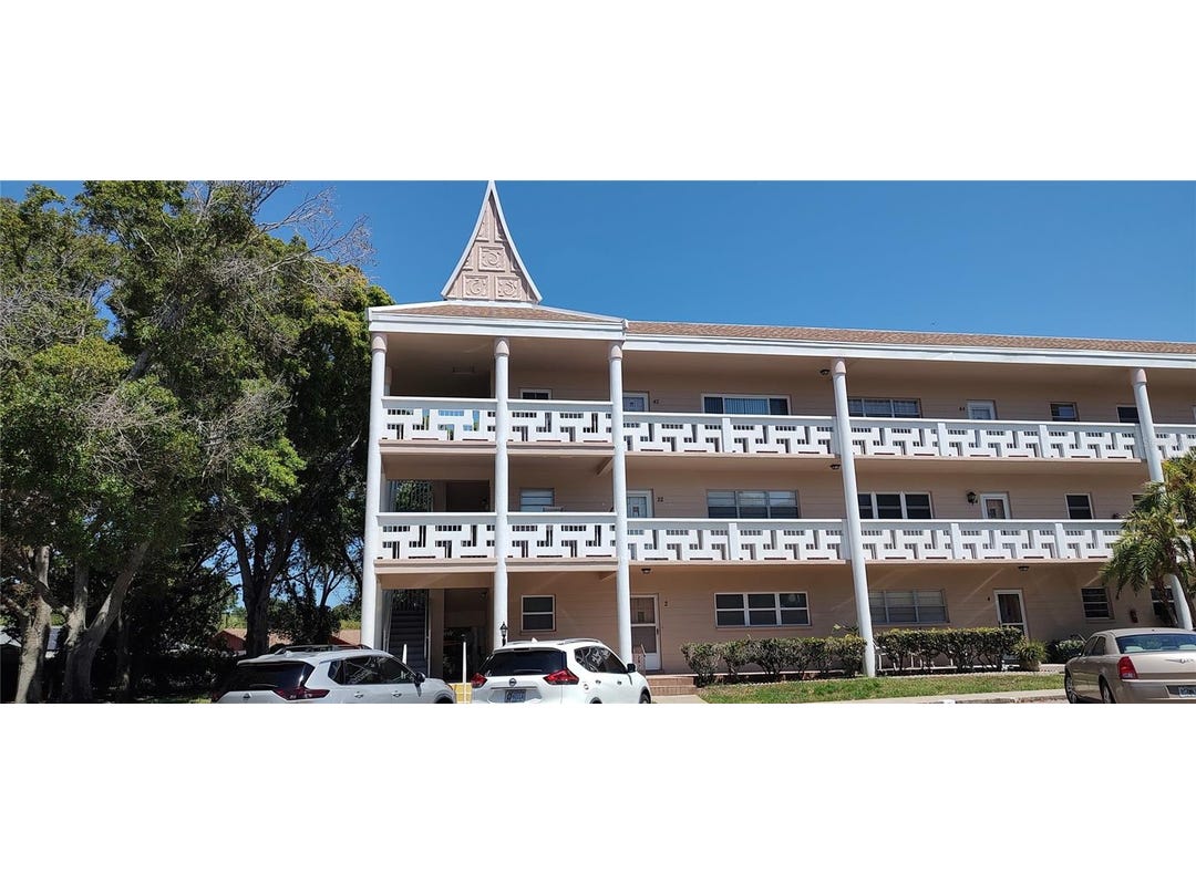 2436 RHODESIAN DRIVE, Apt 42, CLEARWATER, FL 33763 Apartment for Sale