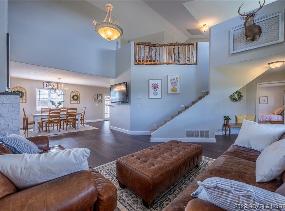 40 Go Ye Ranch Road, Brumley, MO 65017 House for Sale