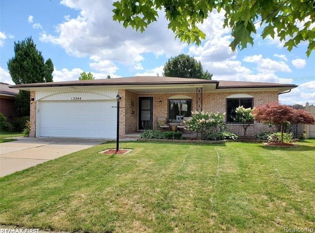 13244 Canterbury, Sterling Heights, MI 48312 House for Sale
