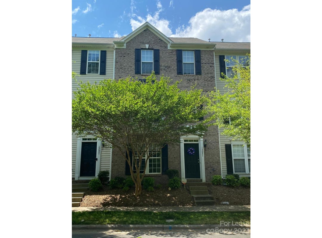 13051 Bullock Greenway Boulevard, Charlotte, NC 28277 Townhouse for