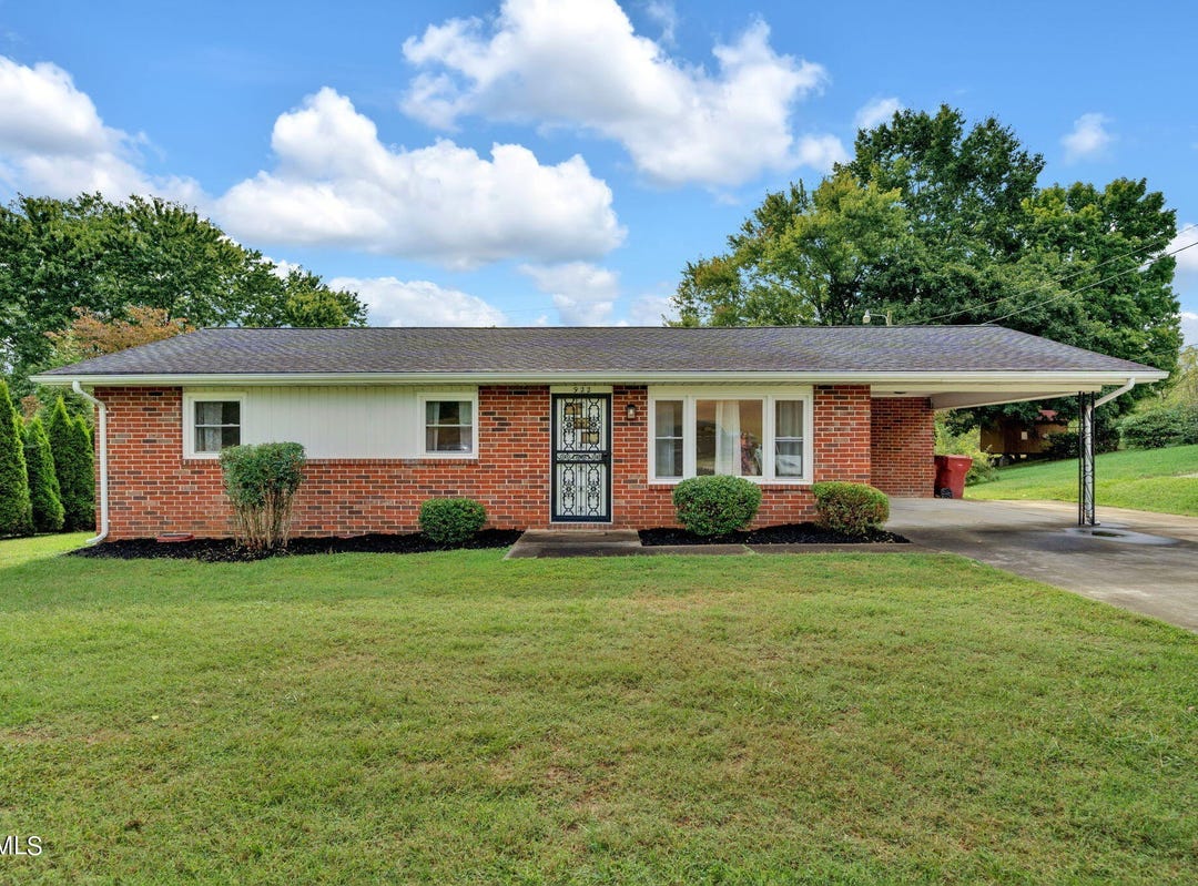 922 East Mountain View Road, Johnson City, TN 37601 House for Sale